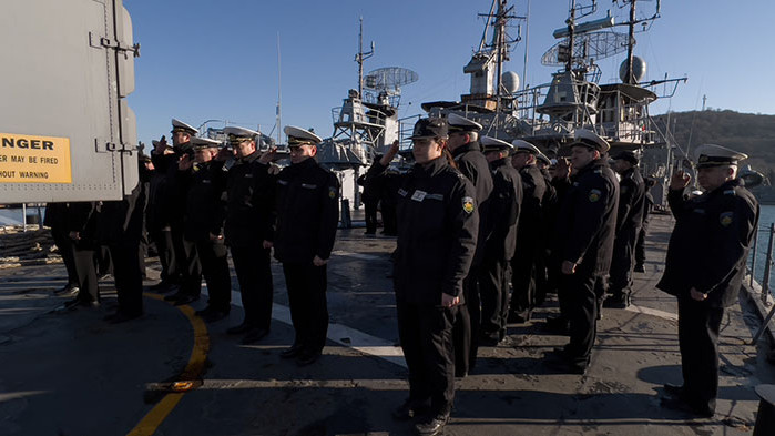 13 години от вдигането на Военноморския флаг на фрегата „Верни”